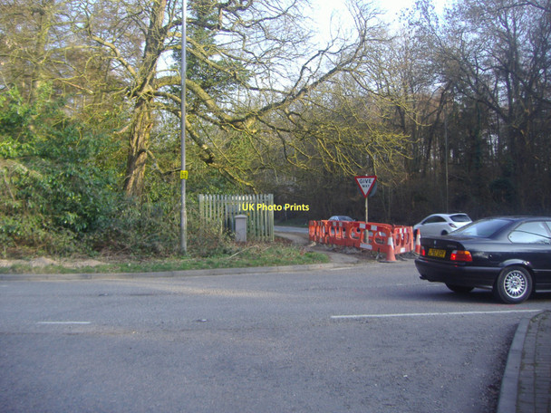 Photo 6"x4" Potkiln Lane at junction of A40 Wilton Park\/SU9690 c2011