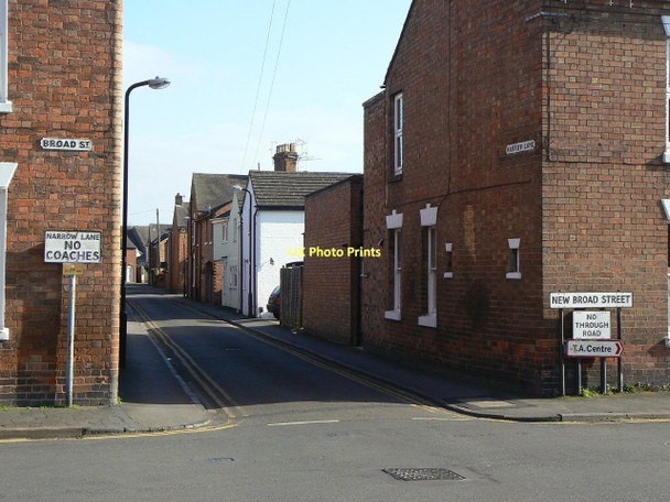 Photo 6"x4" Narrow Lane Stratford-upon-Avon c2011