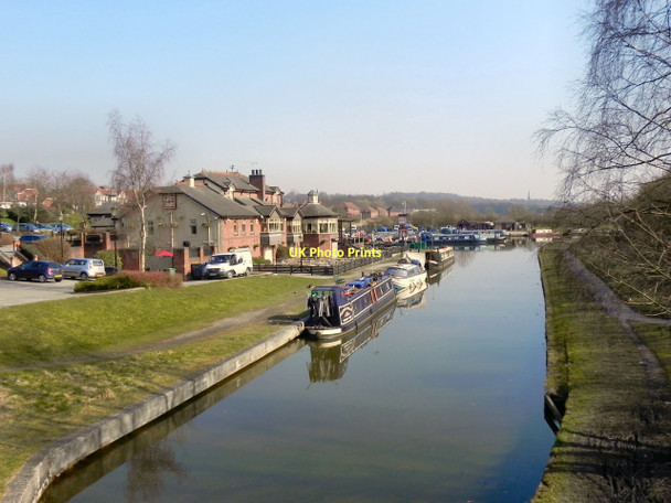 Photo 6"x4" Bridgewater Canal from Booth's Hall Bridge Tyldesley c2011