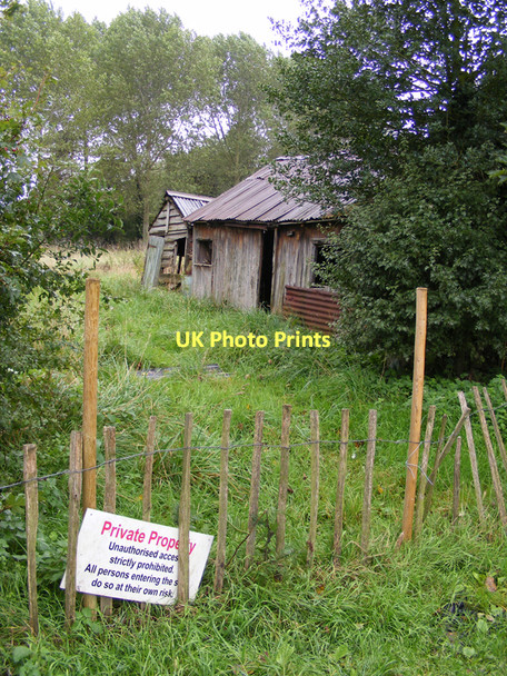 Photo 6"x4" Dilapidated huts near Marston Moor, Earsham Earsham c2010