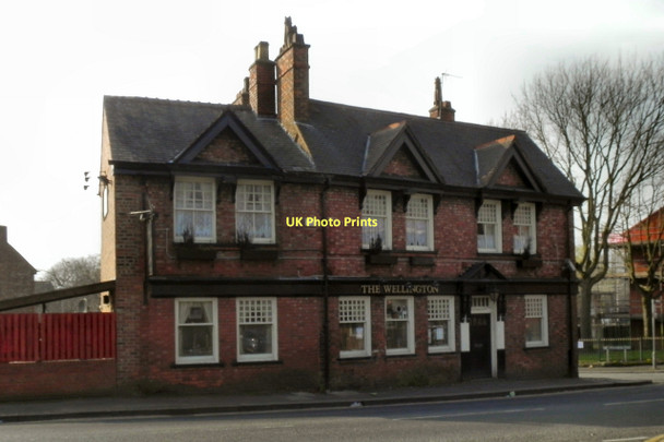 Photo 6"x4" The Wellington Eccles\/SJ7798 c2011 P1