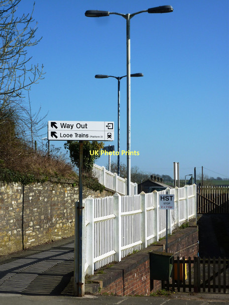 Photo 6"x4" Liskeard Railway Station Liskeard c2011