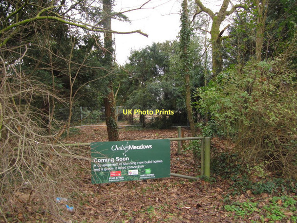 Photo 6"x4" Sign on the gate Cholsey c2011