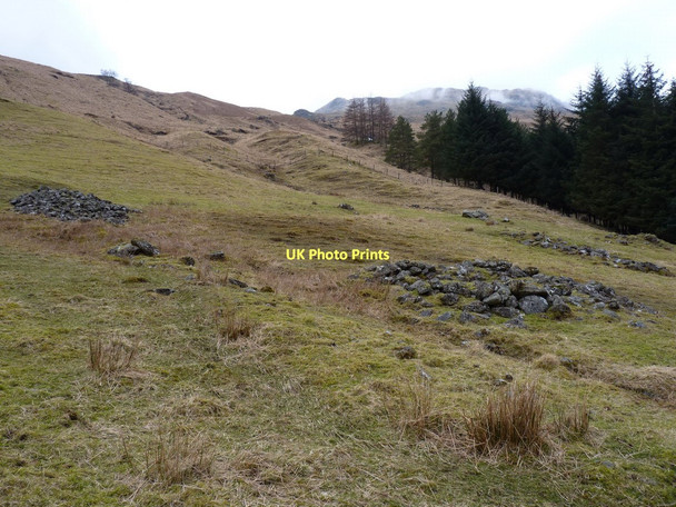 Photo 6"x4" Shielings in Glen Fyne Allt a Mhuilinn c2011