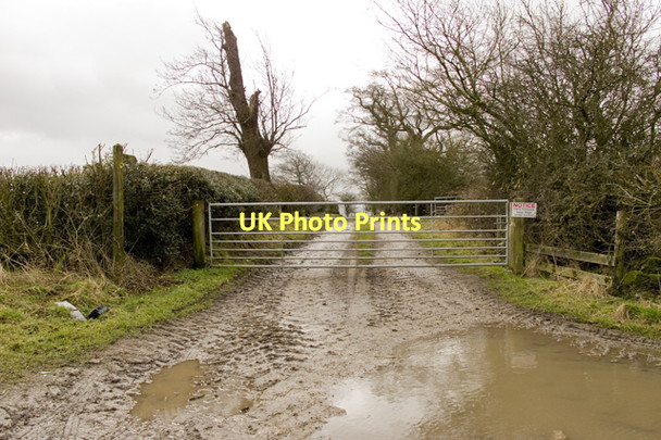 Photo 6"x4" Entrance to Dairy Barn farm Chipping\/SD6243 c2011