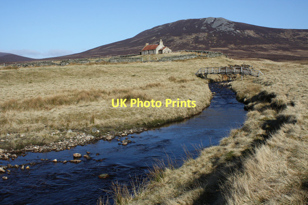 Photo 6"x4" Kymah Burn at Knochkan Suie c2011