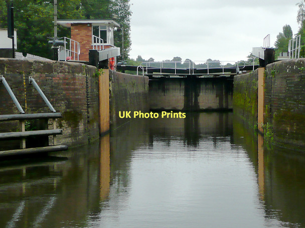 Photo 6"x4" Holt Lock  on the River Severn #3, Worcestershire Holt Fleet c2010