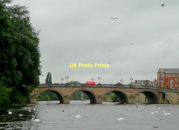 Photo 6"x4" The River Severn at Worcester Bridge Worcester c2010