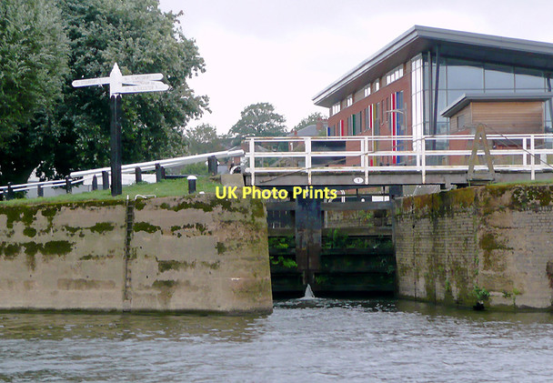 Photo 6"x4" Diglis Bottom Lock in Worcester Worcester c2010