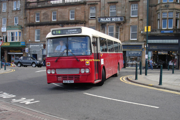 Photo 6"x4" Leyland Leopard bus and Palace Hotel, Oban Oban\/NM8630 c2005