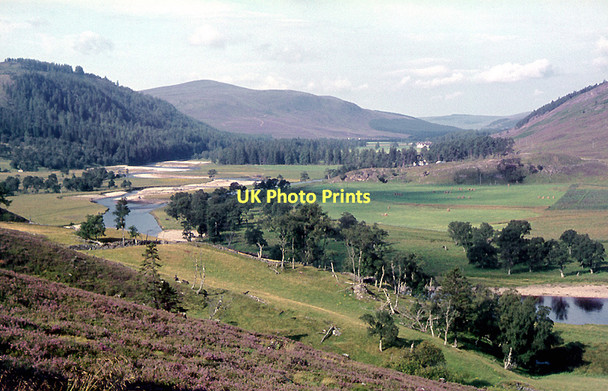 Photo 6"x4" River Dee west of Braemar, Aberdeenshire Allanaquoich c1975