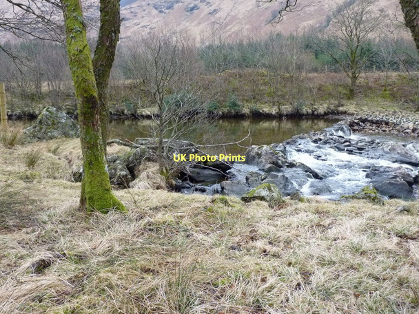 Photo 6"x4" Salmon weir on the River Fyne Cruach Tuirc c2011