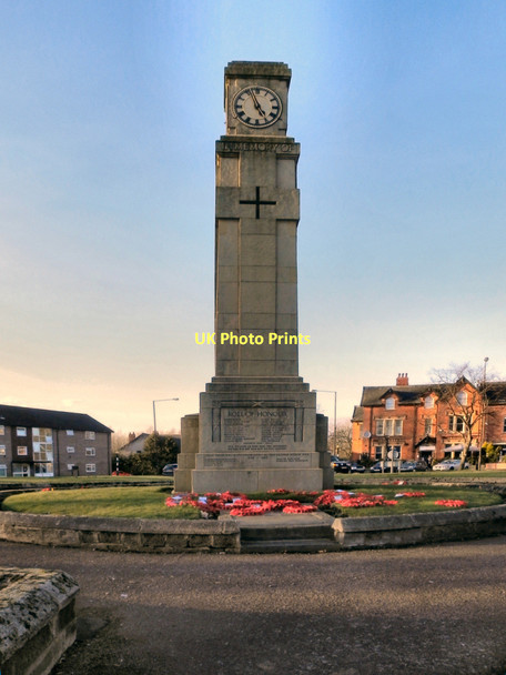 Photo 6"x4" War Memorial, Davyhulme Circle Urmston c2011