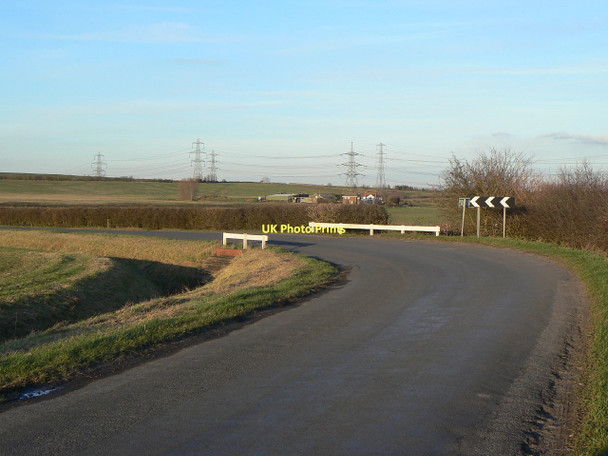 Photo 6"x4" Bend in the road East Lound c2011