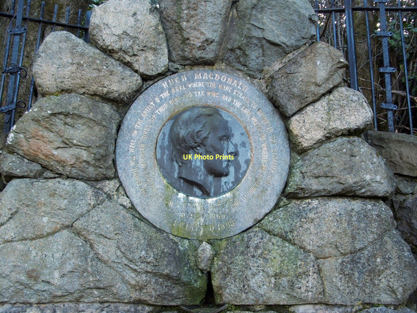 Photo 6"x4" The Bonnie Wee Well (detail) Johnstone\/NS4362 c2011 P1