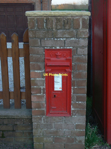 Photo 6"x4" Gunthorpe Main Street postbox ref: DN9 232 Gunthorpe\/SK8096 c2011