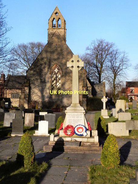 Photo 6"x4" All Saints' Church and War Memorial Glazebury c2011