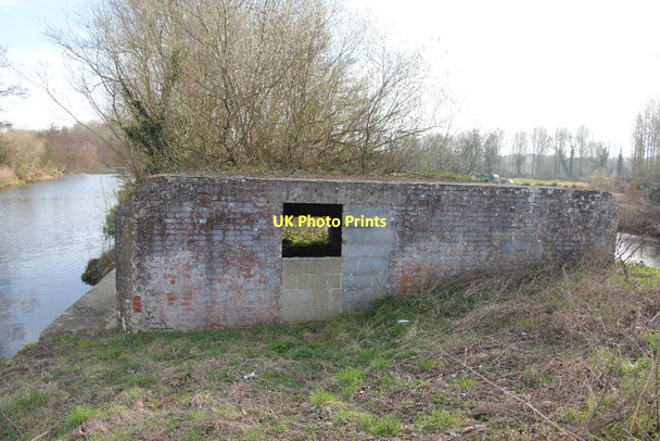 Photo 6"x4" Half blocked up Ufton Green c2011