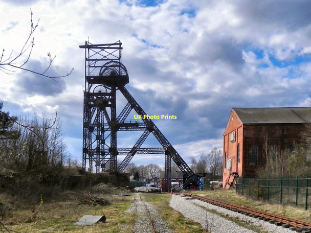 Photo 6"x4" Astley Green Colliery Museum - Winding Headgear and Engine House Tyldesley c2011