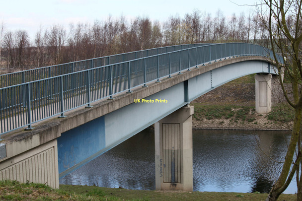 Photo 6"x4" Footbridge over the River Aire Wood Row\/SE3827 c2011