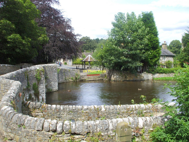 Photo 6"x4" River Wye, Ashford in the Water Bakewell c2009