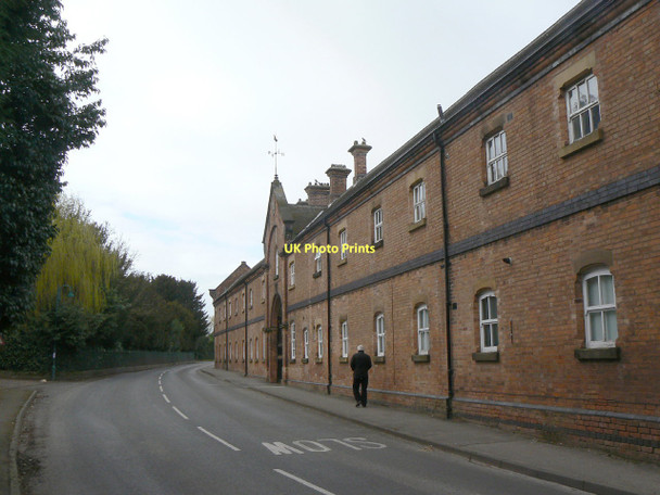 Photo 6"x4" Woodborough stables Woodborough\/SK6347 c2011