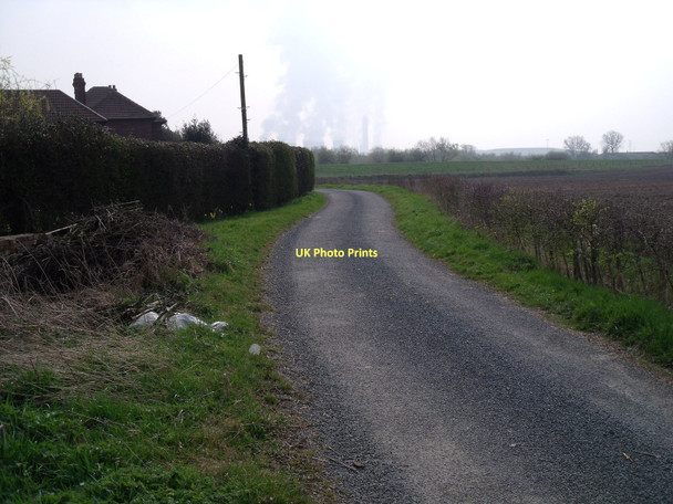 Photo 6"x4" Lane towards River Ouse near Goule Hall Farm Newhay\/SE6630 c2011