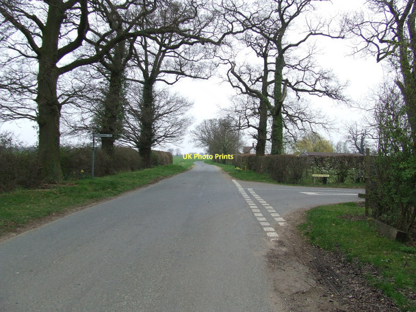 Photo 6"x4" Road Junction Market Weston c2011