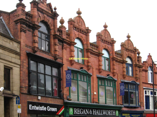 Photo 6"x4" Wigan - Regan & Hallworth on Library Street Wigan c2011