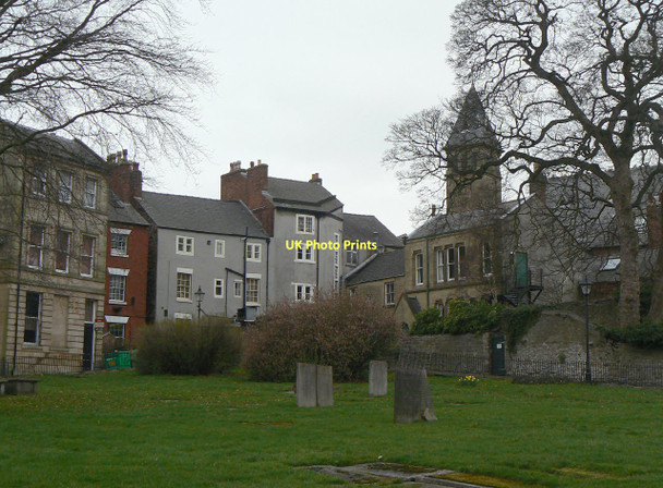 Photo 6"x4" Wirksworth churchyard Wirksworth c2011