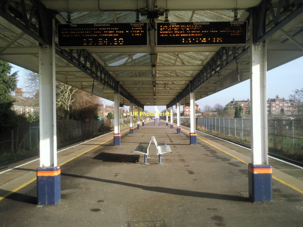 Photo 6"x4" Platform at North Sheen station Richmond\/TQ1874 c2011