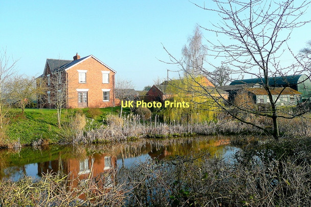 Photo 6"x4" Cromer Pit Pond, Pendock Pendock c2011