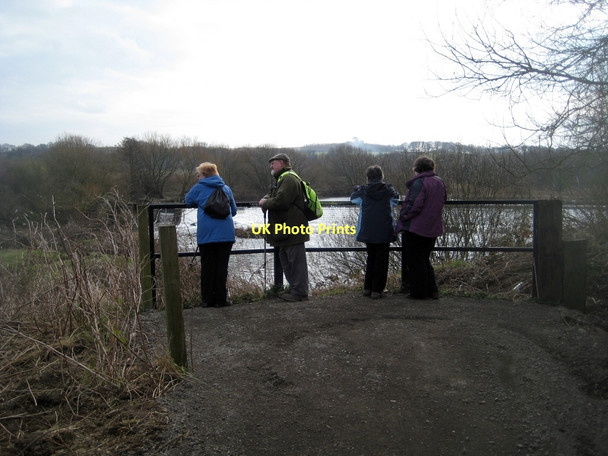 Photo 6"x4" Southern Washlands - Weir viewpoint (2) Wakefield\/SE3320 c2011