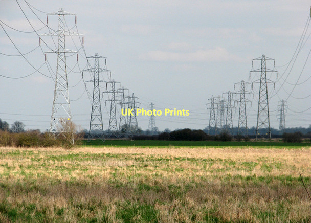 Photo 6"x4" Fen pylons Commercial End c2011