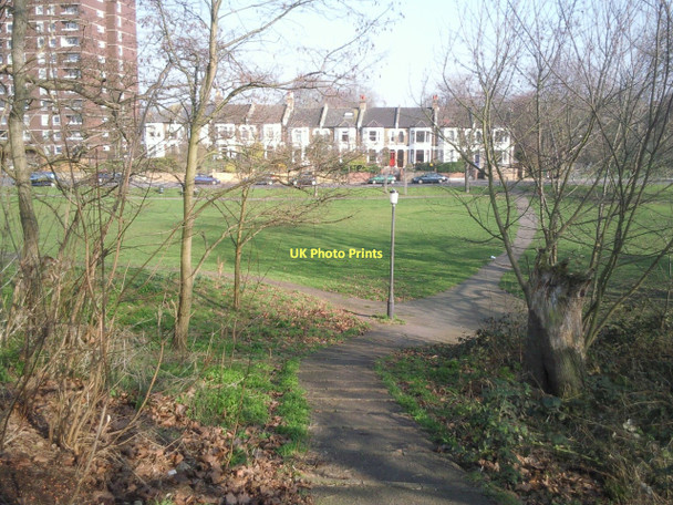 Photo 6"x4" Plumstead Common Woolwich c2011