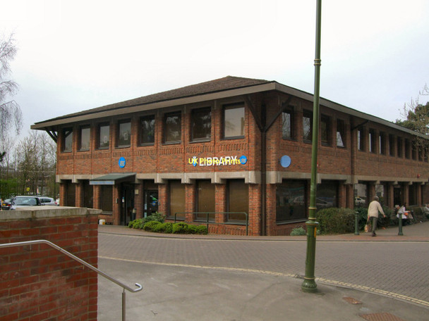 Photo 6"x4" Horsham Library Horsham\/TQ1731 c2011