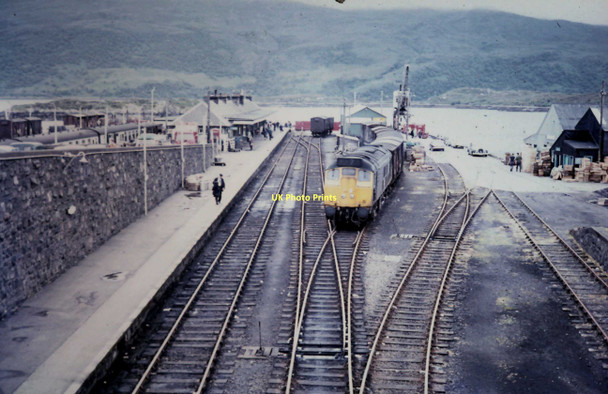 Photo 6"x4" Kyle of Lochalsh terminus 1973 Kyle of Lochalsh\/Caol Loch Ailse c1973