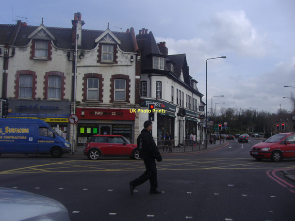Photo 6"x4" Purley Cross Purley c2011