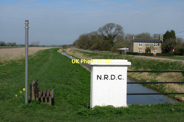 Photo 6"x4" Cow Bridge and Swaffham Bulbeck Lode Commercial End c2011