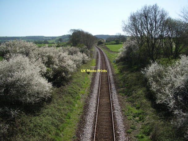 Photo 6"x4" Railway (Yeovil \/ Weymouth line) looking south from Melbury Bubb Melbury Bubb c2011