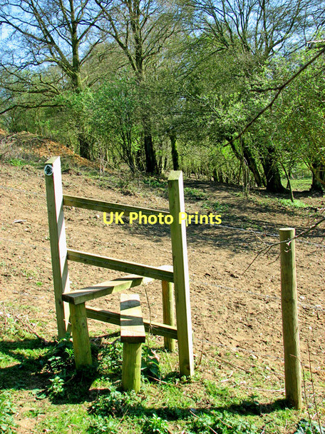 Photo 6"x4" New stile on new footpath, Tasburgh Low Tharston c2011