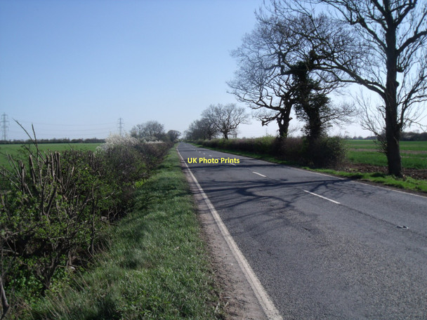 Photo 6"x4" B1228 towards Howden Willitoft c2011