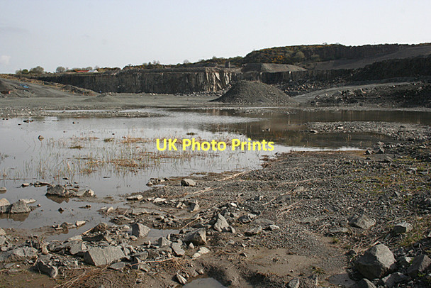 Photo 6"x4" Cruicks Quarry (13) Inverkeithing c2011