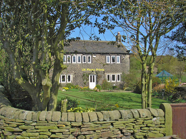 Photo 6"x4" Height Green Farnley Tyas c2011