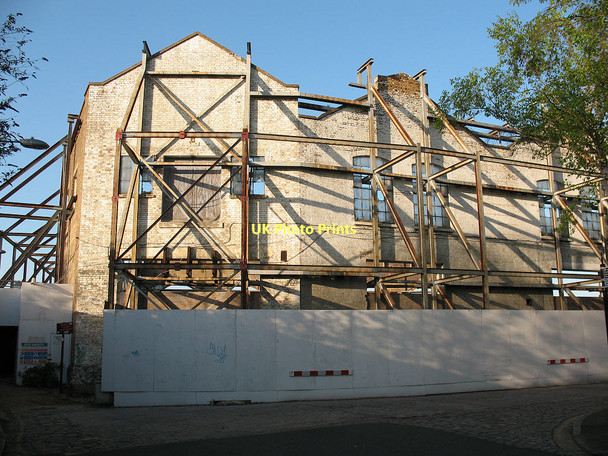 Photo 6"x4" Borthwick Wharf facade, south-west corner Deptford\/TQ3677 c2011