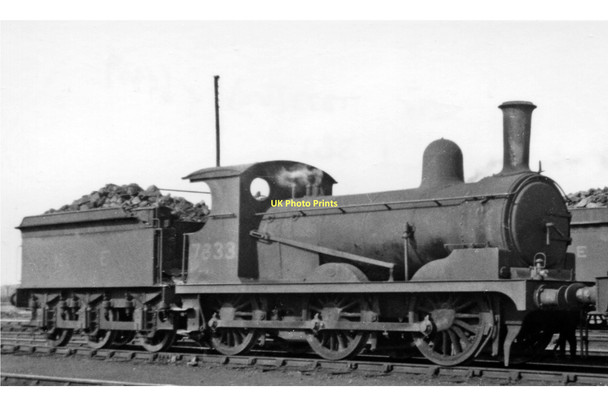 Photo 6"x4" An ex-Great Eastern J15 0-6-0 at March Locomotive Depot March\/TL4196 c1946