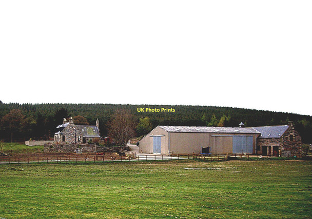 Photo 6"x4" Risquehouse and farmstead Gartly c2011