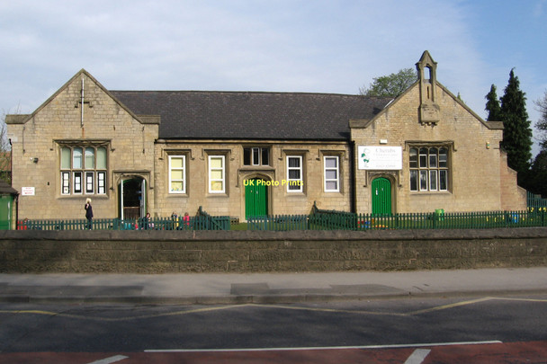 Photo 6"x4" Mansfield Woodhouse - National School Mansfield Woodhouse c2011