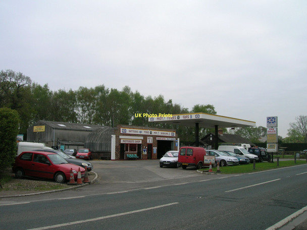 Photo 6"x4" Service station on the A163 Osgodby Common c2011
