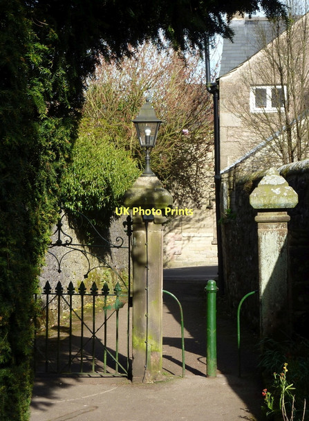 Photo 6"x4" Footpath to Winster village from the church Elton\/SK2260 c2011